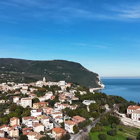 N185 - Numana, Meraviglioso Trilocale Con Terrazzo E Piscina Appartement Numana