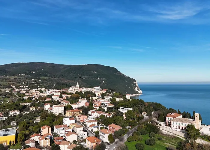 N185 - Numana, Meraviglioso Trilocale Con Terrazzo E Piscina Apartment Numana